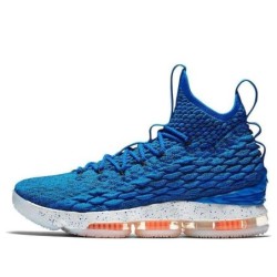 Nike LeBron 15 - Refroidissement Actif Intégré