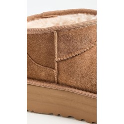 UGG Classic Ultra Mini Platform 1135092 | Bottes Pratiques